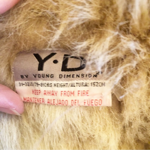 YD by Young Dimension Faux Fur Boho Chic Vest - Picture 7 of 7